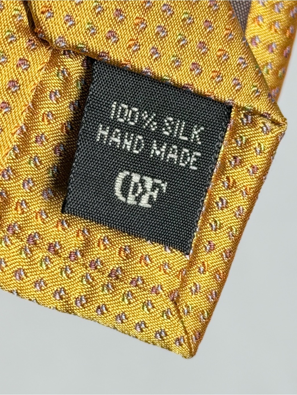 Classic Solid Yellow Men's Tie - Picture 4 of 6
